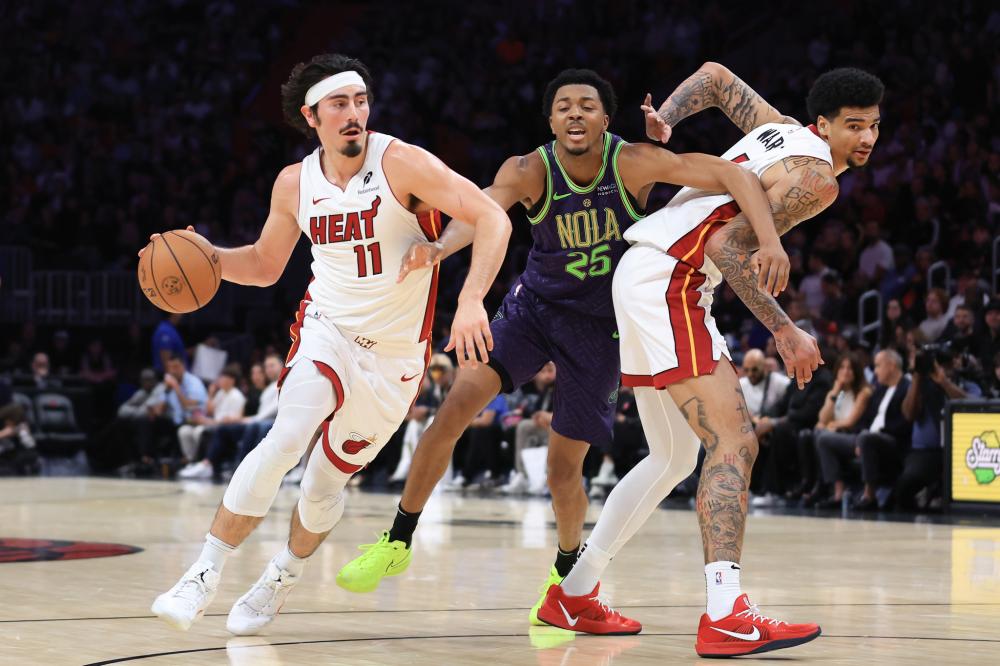 着巨大的压 着巨大的压