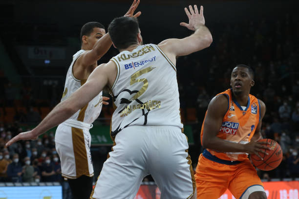 拟高压状态 拟高压状态